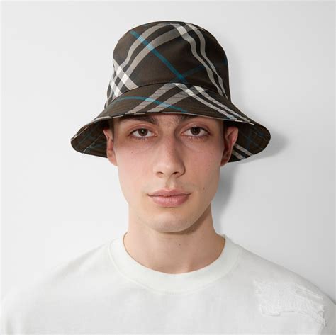cappello pescatore burberry uomo